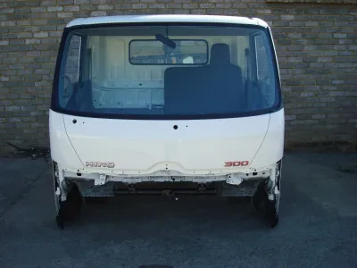 Hino 300 (2012) 714 Cab — photo 1 of 8