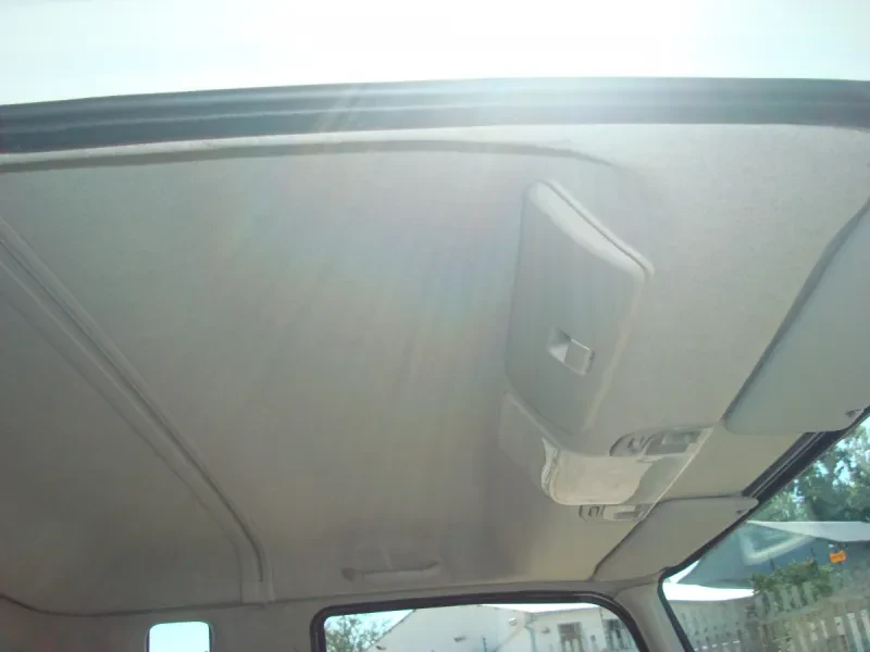 Mitsubishi FUSO FK13-240 Cab (Semi-Trim) — photo 10 of 11