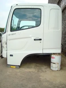Toyota Hino 500 13-237 Cab — photo 2 of 5