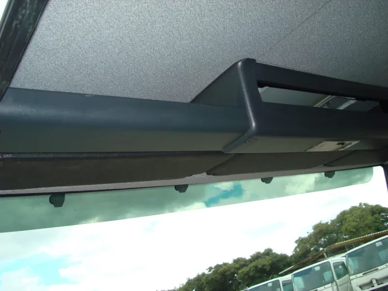 MAN TGM 18.240 Day Cab (Semi-Trim) — photo 10 of 11