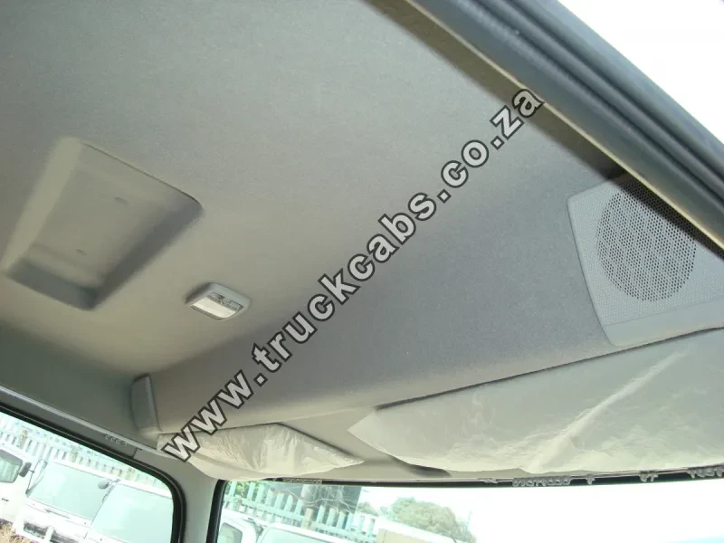 UD Trucks Croner LKE210 Cab (Semi-Trim) — photo 9 of 10