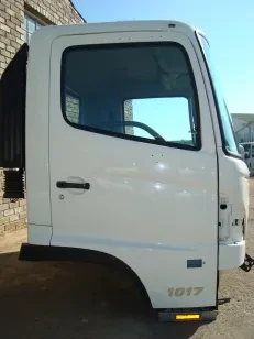 Toyota Hino 500 1017 Cab — photo 3 of 5