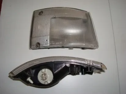 Toyota Hino Ranger 9-136 Park lights