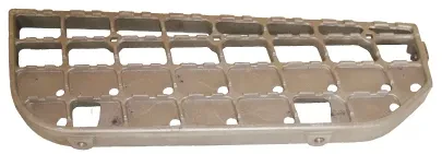 Nissan UD380 Step plate upper – Left