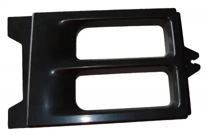 Nissan UD460 QUAN Bumper outer garnish – Right