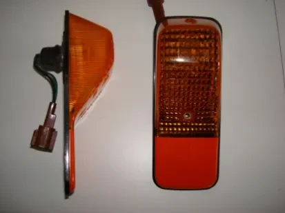 Nissan UD 60 Door indicators