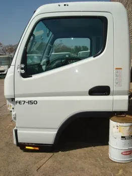 Mitsubishi FE 7-150 Cab — photo 3 of 9